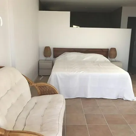 Modern 5 Double Bedrooms, New Ac, Private Pool And Stunning View 800 M From Villa *