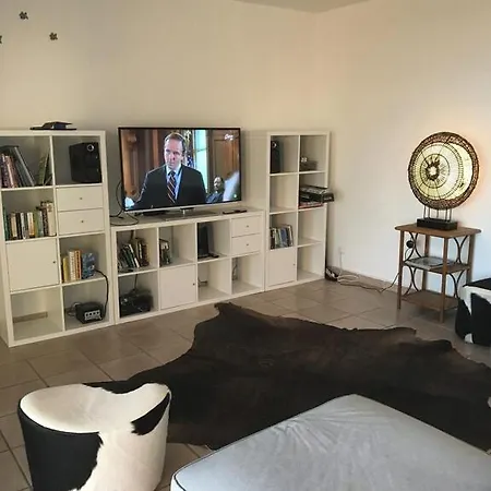Modern 5 Double Bedrooms, New Ac, Private Pool And Stunning View 800 M From 别墅 萨戈内