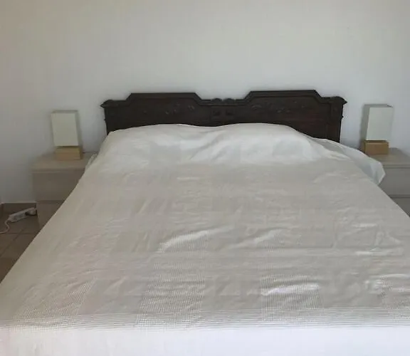 Modern 5 Double Bedrooms, New Ac, Private Pool And Stunning View 800 M From 萨戈内