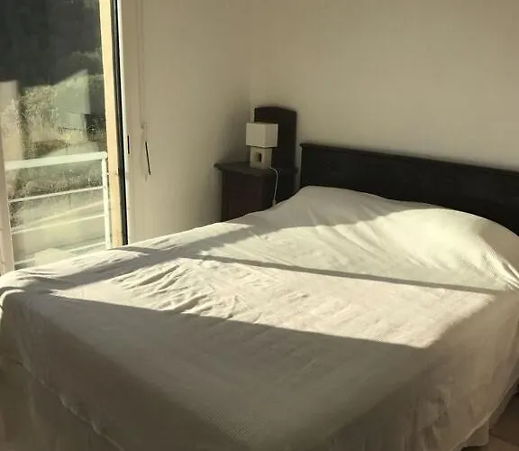 Modern 5 Double Bedrooms, New Ac, Private Pool And Stunning View 800 M From Villa *